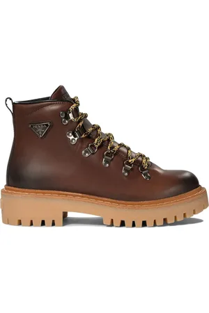 Prada Bottines à plaque logo