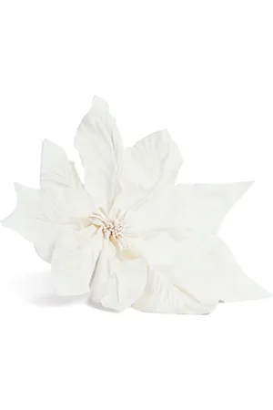 Nina Ricci Pin Pavot Flower