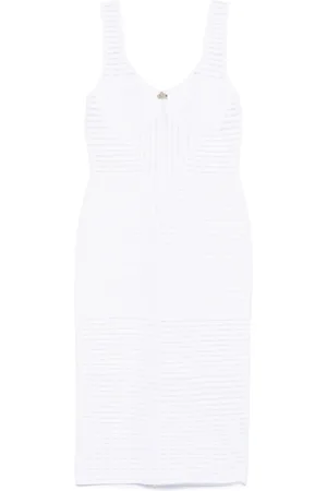 GENNY Robe en maille à coupe mi-longue