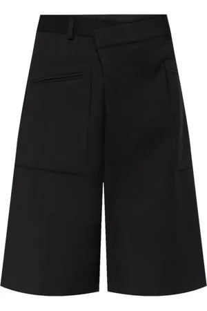 R13 Short à design croisé