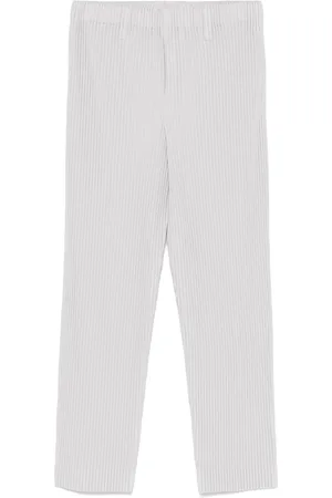 Issey Miyake Pantalon à coupe fuselée