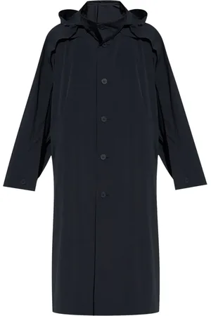 Issey Miyake Manteau Wing à capuche