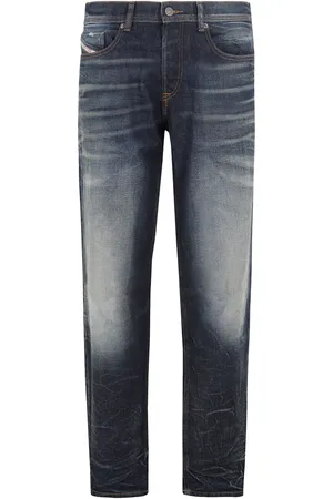Diesel Jean cigarette 2023 D-Finitive 09l52