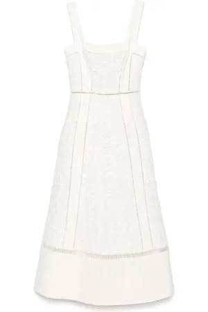 ALEXIS Robe Kensington à coupe mi-longue