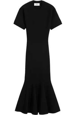 Ami Robe mi-longue à ourlet plus long au dos