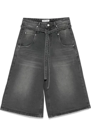 Low Classic Jean à coupe courte