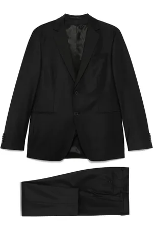 Karl Lagerfeld Costume Risk