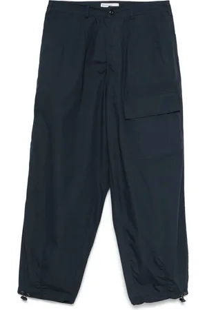 Universal Works Pantalon à coupe fuselée