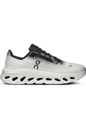 On Running Baskets Cloudtilt Black/Ivory