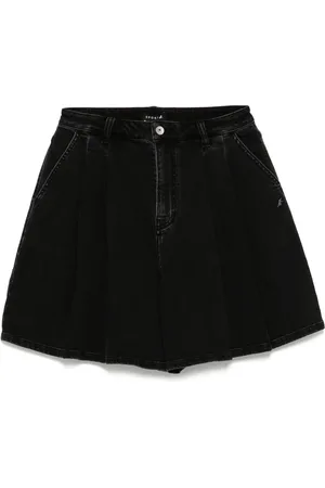 AGNÈS B. Short plissé en jean