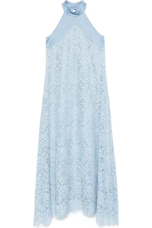 D.EXTERIOR Robe en dentelle à coupe longue