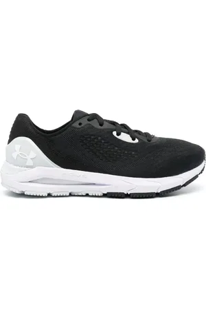 Under Armour Baskets à bout rond