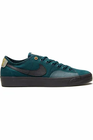 Nike Baskets SB Blazer Court