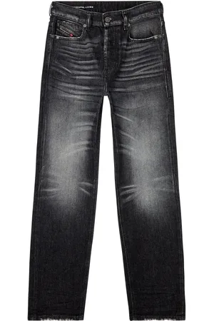 Diesel Jean D-Ark 09L50 à coupe droite