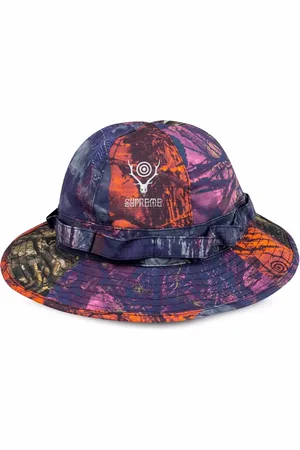 Supreme X South2 West8 casquette à logo imprimé