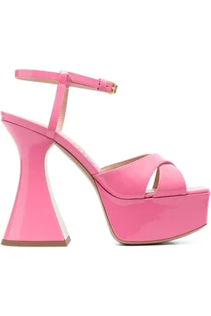 Moschino Sandales en cuir verni à plateforme