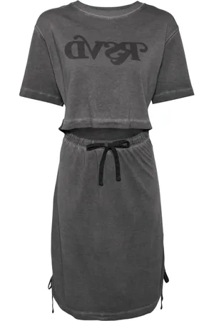Izzue Robe à logo imprimé