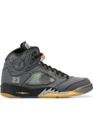 Jordan Baskets Air 5 Retro SP