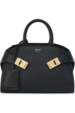 Salvatore Ferragamo Mini pochette Hug en cuir