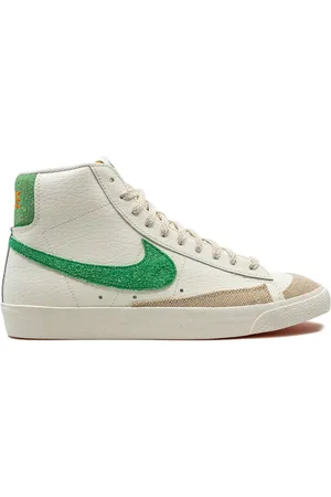 Nike Baskets mi-montantes Blazer 