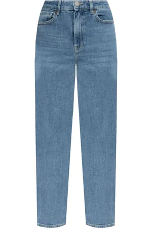 By Malene Birger Jean Stellen