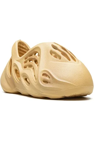 adidas Baskets YEEZY Foam Runner 