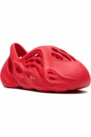 adidas Baskets YEEZY Foam Runner 