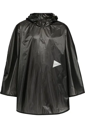 and wander Poncho Sil
