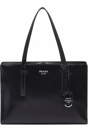 Prada Grand sac à main Re-Edition 1995