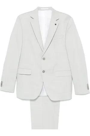 Karl Lagerfeld Costume Drive