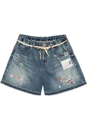 Maison Mihara Yasuhiro Short en jean à détail de patch