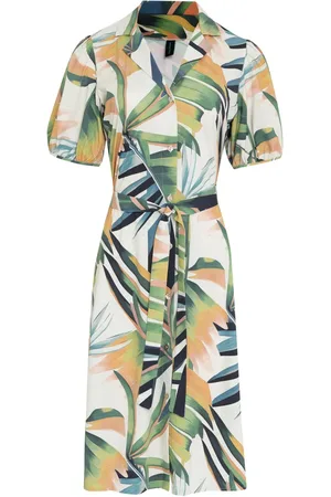 Lygia & Nanny Robe Themis