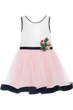 Tulleen Robe en tulle à fleurs appliquées
