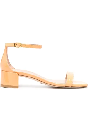 Stuart Weitzman Sandales Nudist Curve en cuir verni
