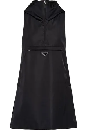 Prada Robe courte à capuche