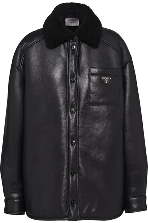 Prada Veste boutonnée en peau de mouton retournée