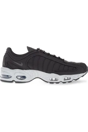 Nike Baskets Air Max Tailwind 4