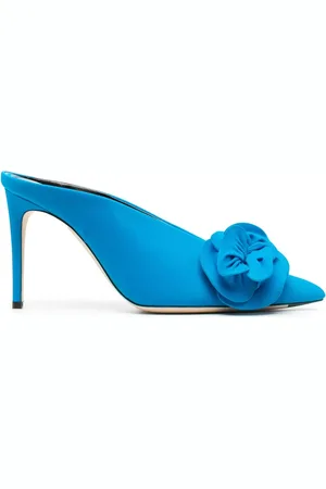 Victoria Beckham Mules 105 mm en cuir à applique fleur
