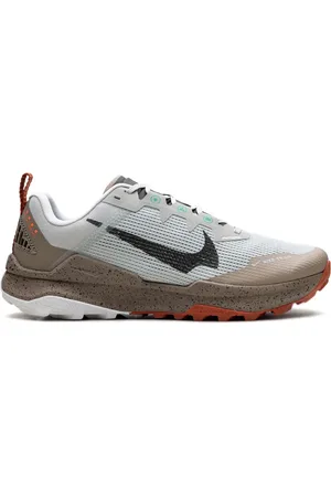 Nike Baskets React WildHorse 8