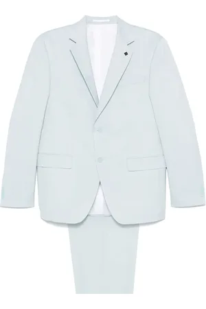 Karl Lagerfeld Costume Drive