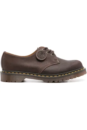 Dr. Martens Derbies Commander
