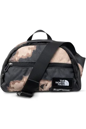 Supreme X The North Face sac banane Roo II