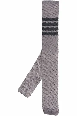 Thom Browne Cravate en soie à détail 4 bandes signature