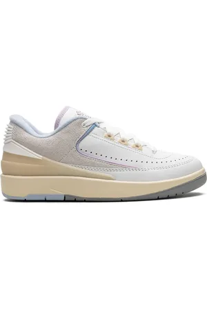 Jordan "baskets Air 2 Low ""Look Up In The Air"""