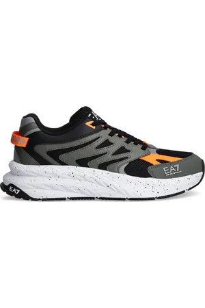 EA7 Baskets Crusher Distance