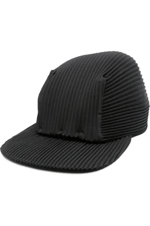 Issey Miyake Casquette à effet plissé