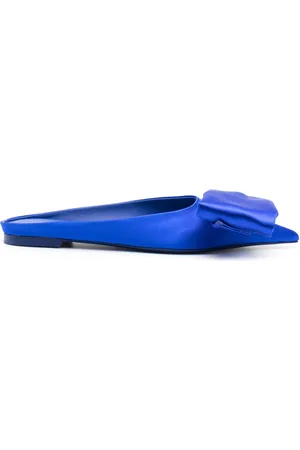 Salvatore Ferragamo Sandales satinées à nœud asymétrique