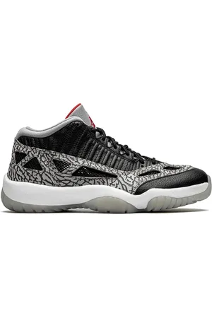Jordan Baskets Air 11 Low