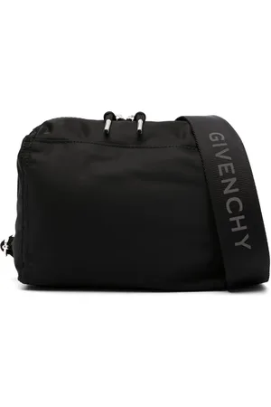 Givenchy "petit sac porté épaule ""Pandora"""