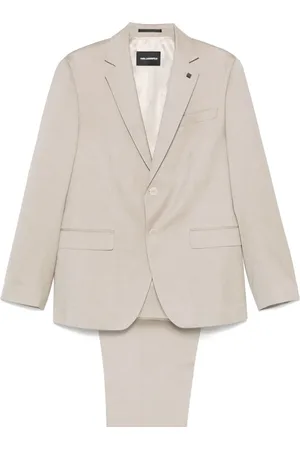 Karl Lagerfeld Costume Drive
